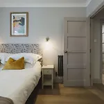 Riverside - High-end Southville Escape Apartment Bristol