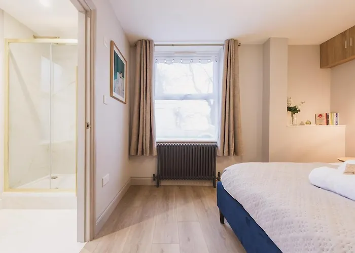 Riverside - High-end Southville Escape Appartement